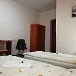 לינה וארוחת בוקר Angel